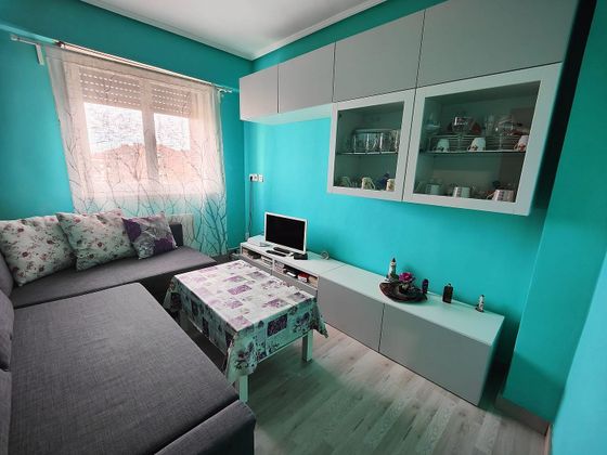 Foto 1 de Piso en venta en Lutxana - Llano de 3 habitaciones con terraza y calefacción