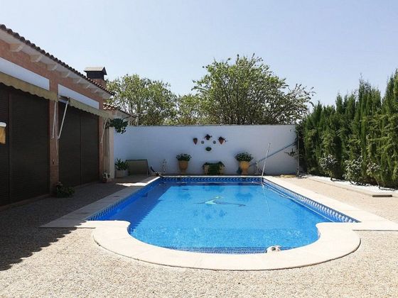 Foto 1 de Xalet en venda a Argamasilla de Alba de 4 habitacions amb piscina i calefacció
