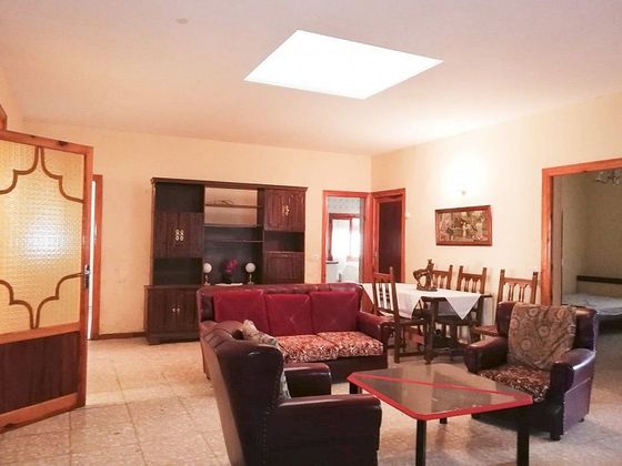 Foto 2 de Casa en venda a Argamasilla de Alba de 4 habitacions amb garatge i calefacció