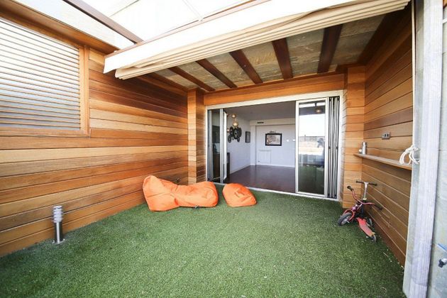 Foto 1 de Dúplex en venta en Tomelloso de 5 habitaciones con terraza y garaje