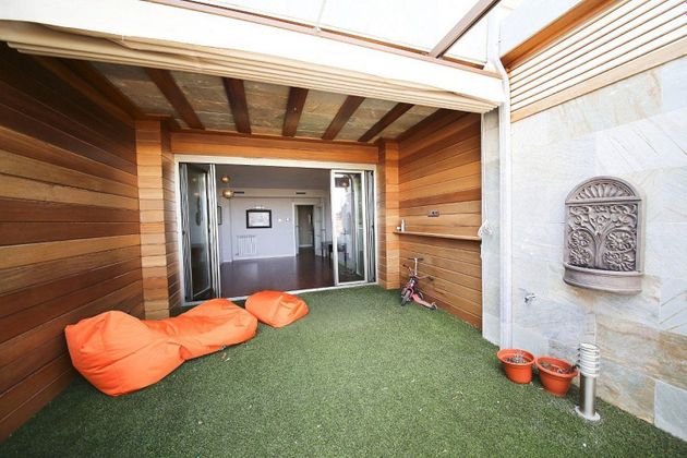 Foto 2 de Dúplex en venda a Tomelloso de 5 habitacions amb terrassa i garatge