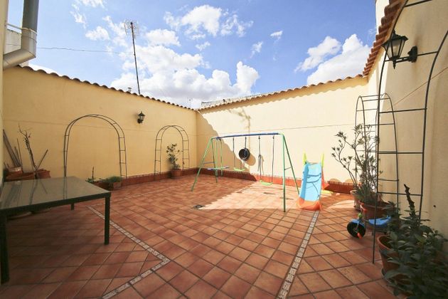 Foto 2 de Xalet en venda a Tomelloso de 3 habitacions amb terrassa i garatge