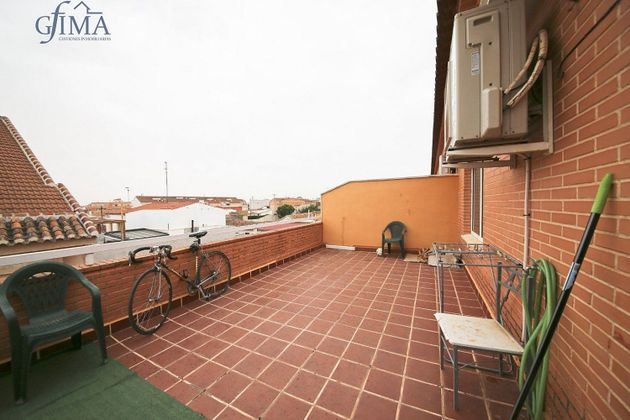 Foto 1 de Ático en venta en Tomelloso de 1 habitación con terraza y garaje