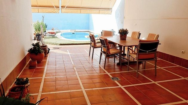 Foto 1 de Xalet en venda a Tomelloso de 5 habitacions amb terrassa i piscina