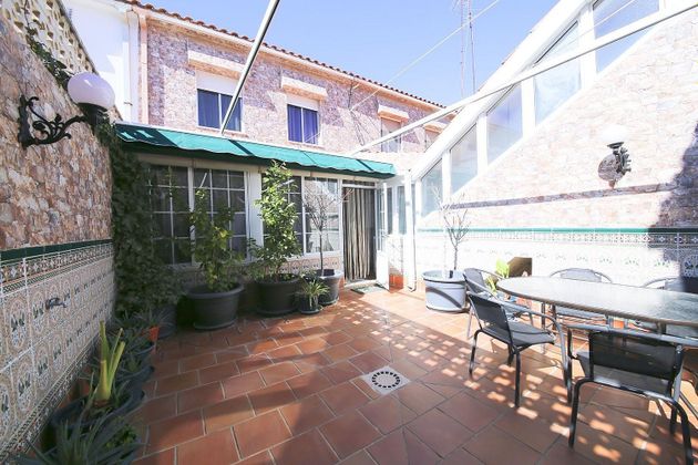 Foto 1 de Xalet en venda a Tomelloso de 4 habitacions amb terrassa i garatge