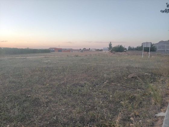 Foto 2 de Venta de terreno en Torralba de Calatrava de 261 m²