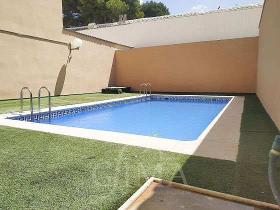 Foto 1 de Pis en venda a Tomelloso de 2 habitacions amb piscina i garatge