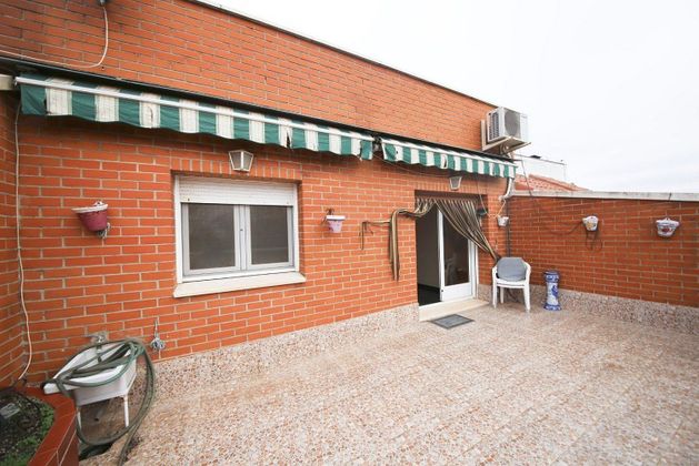 Foto 2 de Ático en venta en Tomelloso de 3 habitaciones con terraza y garaje