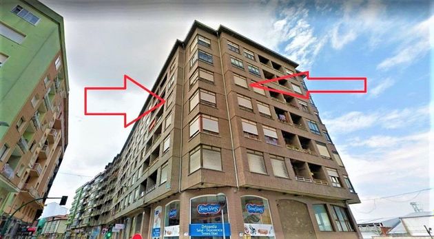 Foto 1 de Pis en venda a calle Jose María de Pereda de 4 habitacions amb terrassa i balcó