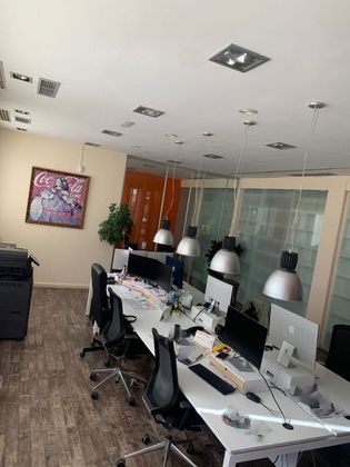 Foto 2 de Oficina en venda a calle Almendrera de 170 m²