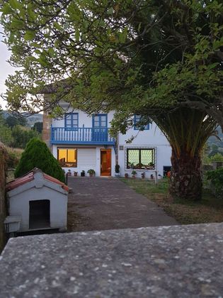 Foto 2 de Casa en venta en Corvera de Toranzo de 4 habitaciones con terraza y garaje