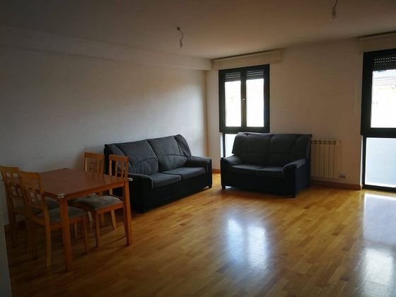 Foto 1 de Venta de piso en Villares de la Reina de 3 habitaciones con garaje y calefacción