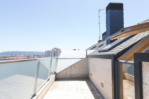 Foto 1 de Dúplex en venda a avenida De Vigo de 4 habitacions amb terrassa i garatge