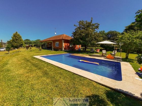 Foto 1 de Xalet en venda a Gondomar de 3 habitacions amb terrassa i piscina