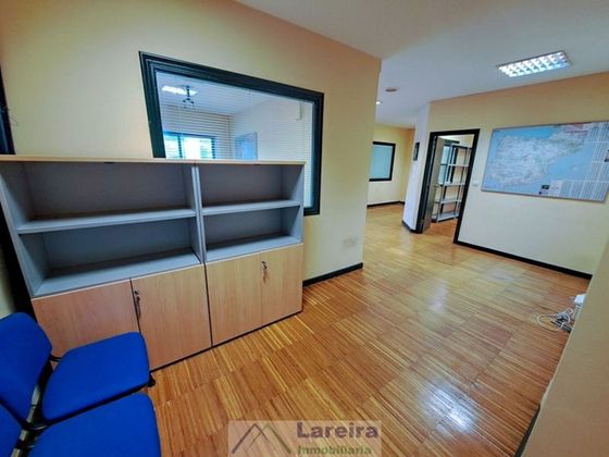 Foto 2 de Oficina en venda a Bouzas - Coia amb garatge i calefacció