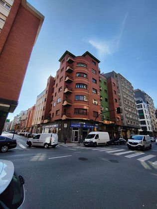 Foto 1 de Venta de piso en Centro - Gijón de 3 habitaciones con terraza y calefacción