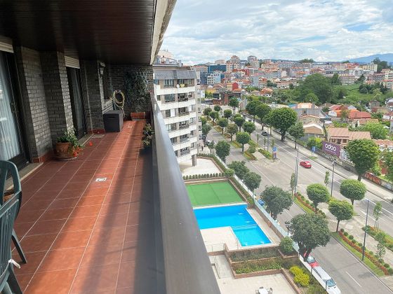 Foto 2 de Venta de piso en Areal – Zona Centro de 5 habitaciones con terraza y piscina