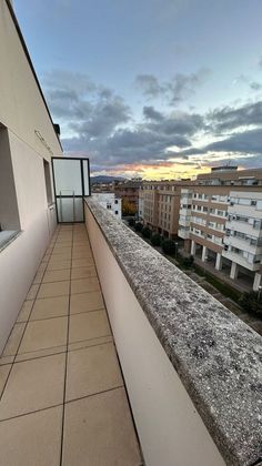 Foto 2 de Venta de piso en Huarte/Uharte de 2 habitaciones con terraza y calefacción