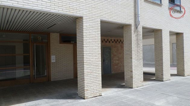 Foto 2 de Alquiler de local en plaza Sierra del Perdón de 43 m²