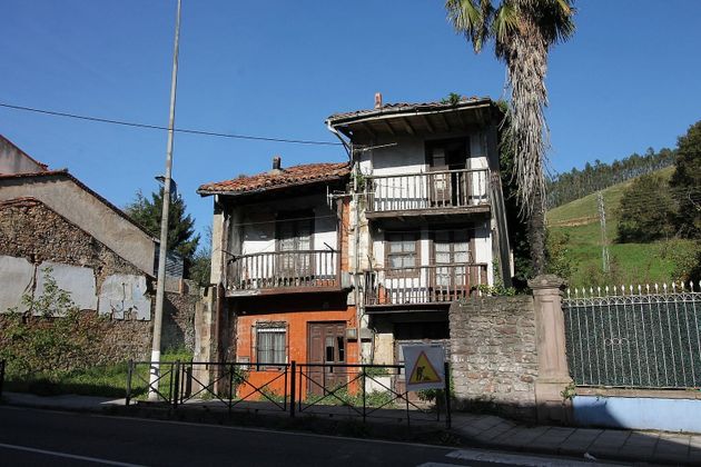 Foto 2 de Venta de casa en calle Concha Espina de 2 habitaciones y 145 m²