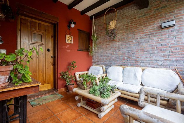 Foto 2 de Casa en venda a barrio Ontoria de 4 habitacions amb terrassa i garatge
