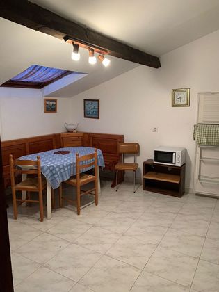 Foto 2 de Venta de casa adosada en Judizmendi - Santa Lucía de 6 habitaciones con jardín