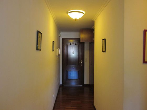 Foto 1 de Pis en venda a calle Instituto de 1 habitació amb calefacció i ascensor
