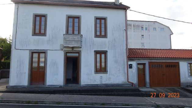 Foto 1 de Casa en venda a calle Feria de 4 habitacions amb garatge i balcó