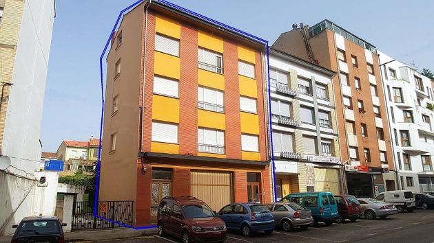Foto 1 de Edifici en venda a avenida De Gijón de 500 m²