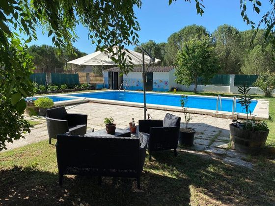 Foto 1 de Xalet en venda a Viana de Cega de 4 habitacions amb terrassa i piscina