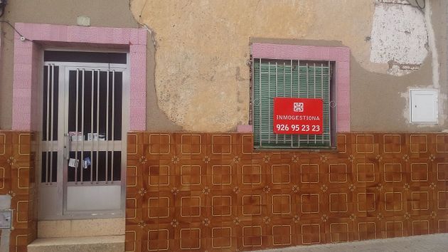 Foto 1 de Chalet en venta en Carretera de Córdoba - Libertad de 4 habitaciones con terraza