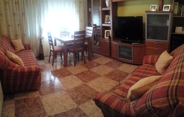 Foto 1 de Pis en venda a Carretera de Córdoba - Libertad de 3 habitacions amb terrassa i aire acondicionat