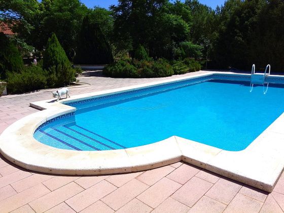 Foto 2 de Xalet en venda a carretera Villamayor de 5 habitacions amb terrassa i piscina