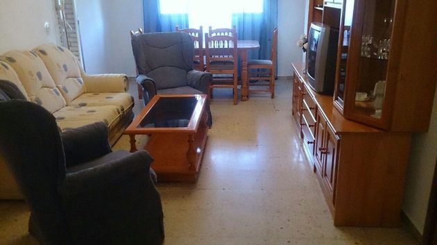Foto 2 de Venta de piso en Centro - Puertollano de 4 habitaciones con terraza y muebles