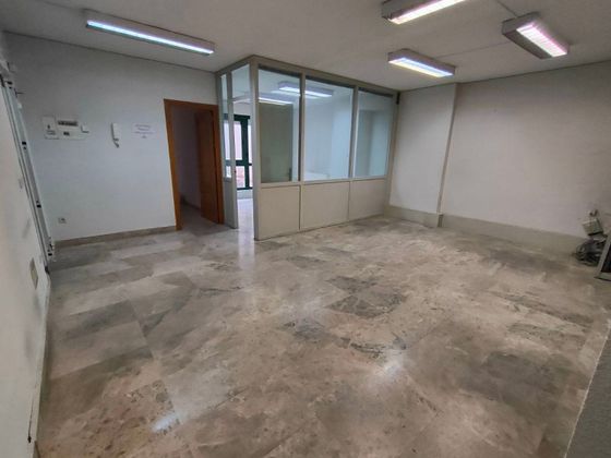 Foto 1 de Venta de oficina en calle Juan Ii de 64 m²
