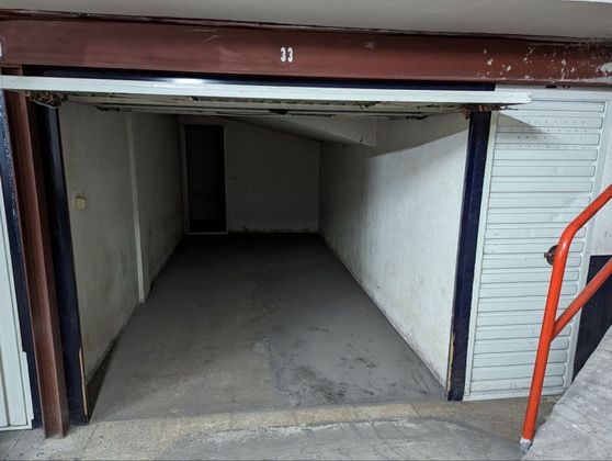 Foto 2 de Venta de garaje en calle Compas de Santo Domingo de 17 m²