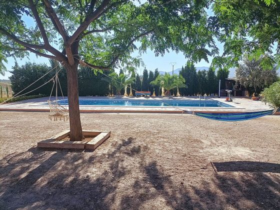 Foto 1 de Xalet en venda a Argamasilla de Calatrava de 4 habitacions amb piscina i garatge
