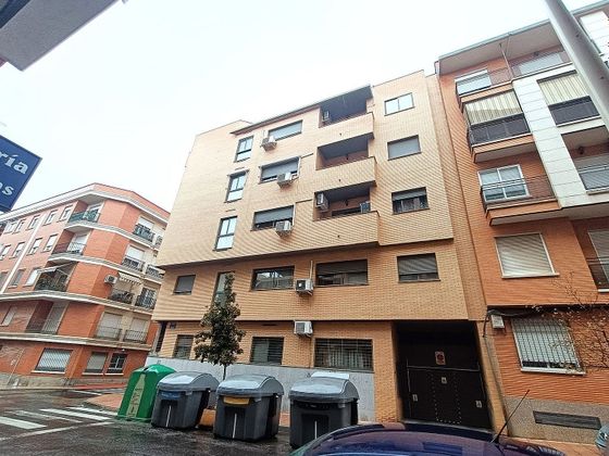 Foto 1 de Venta de piso en Centro - Puertollano de 4 habitaciones con terraza y balcón
