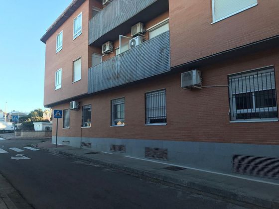 Foto 1 de Pis en venda a calle Fernán González de 3 habitacions amb terrassa i balcó