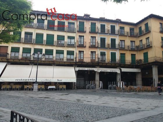 Foto 2 de Edifici en venda a Plaza Mayor - San Agustín de 2600 m²