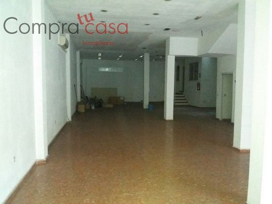 Foto 1 de Alquiler de local en Ezequiel González - Conde de Sepúlveda de 240 m²