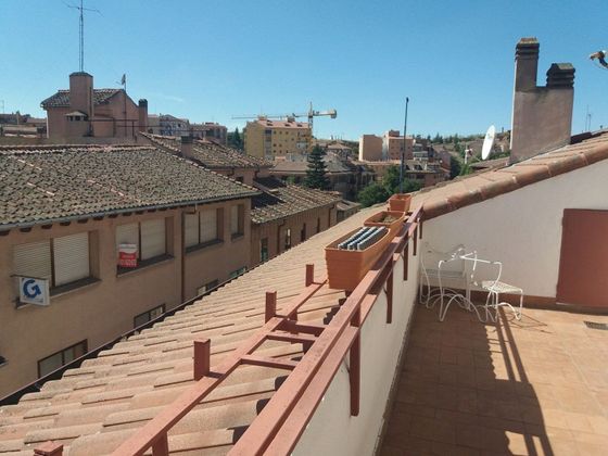 Foto 2 de Piso en venta en Centro - Segovia de 4 habitaciones con terraza y garaje