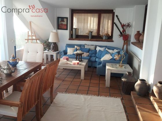Foto 1 de Xalet en lloguer a Palazuelos de Eresma de 4 habitacions amb terrassa i piscina
