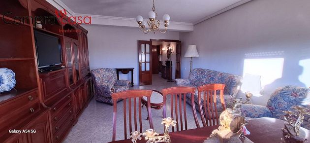 Foto 2 de Pis en venda a Ezequiel González - Conde de Sepúlveda de 4 habitacions amb terrassa i calefacció