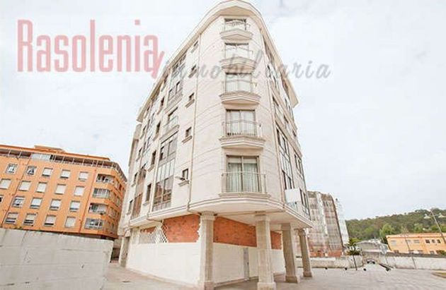 Foto 1 de Pis en venda a calle Escorial de 2 habitacions amb calefacció i ascensor