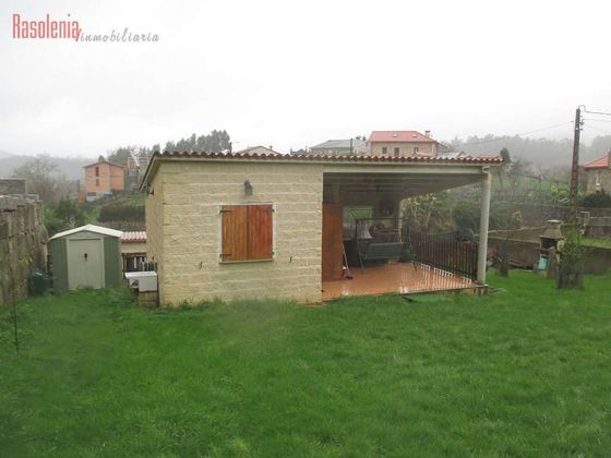 Foto 2 de Casa en venda a Fornelos de Montes de 1 habitació amb jardí