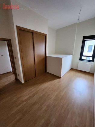 Foto 2 de Venta de piso en Alto del Castaño de 2 habitaciones con garaje y calefacción