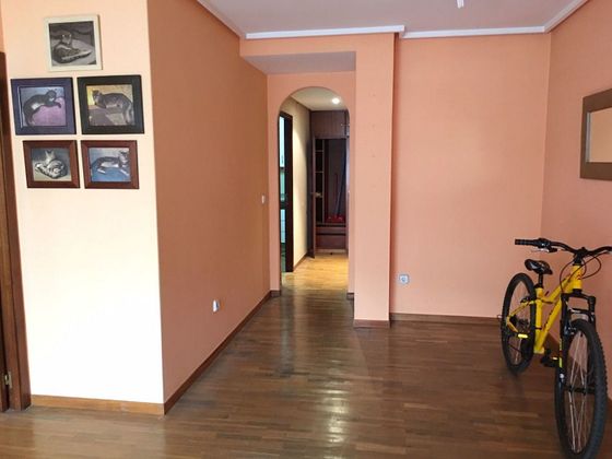 Foto 1 de Piso en venta en Casco Viejo de 4 habitaciones con garaje y ascensor