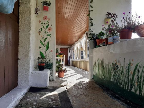 Foto 2 de Casa en venda a Castrelo de Miño de 4 habitacions i 315 m²