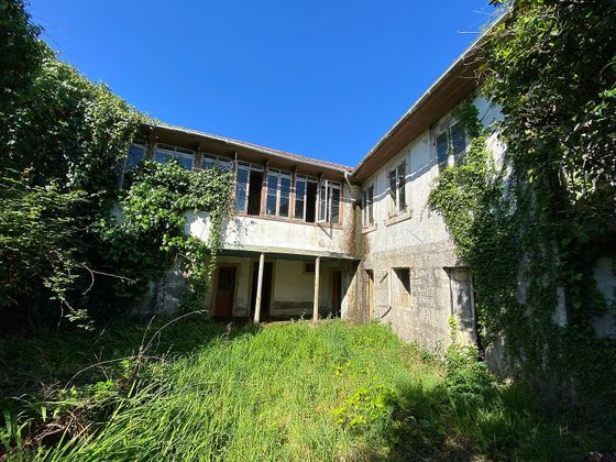 Foto 2 de Casa en venda a Ponteareas de 5 habitacions amb terrassa i garatge